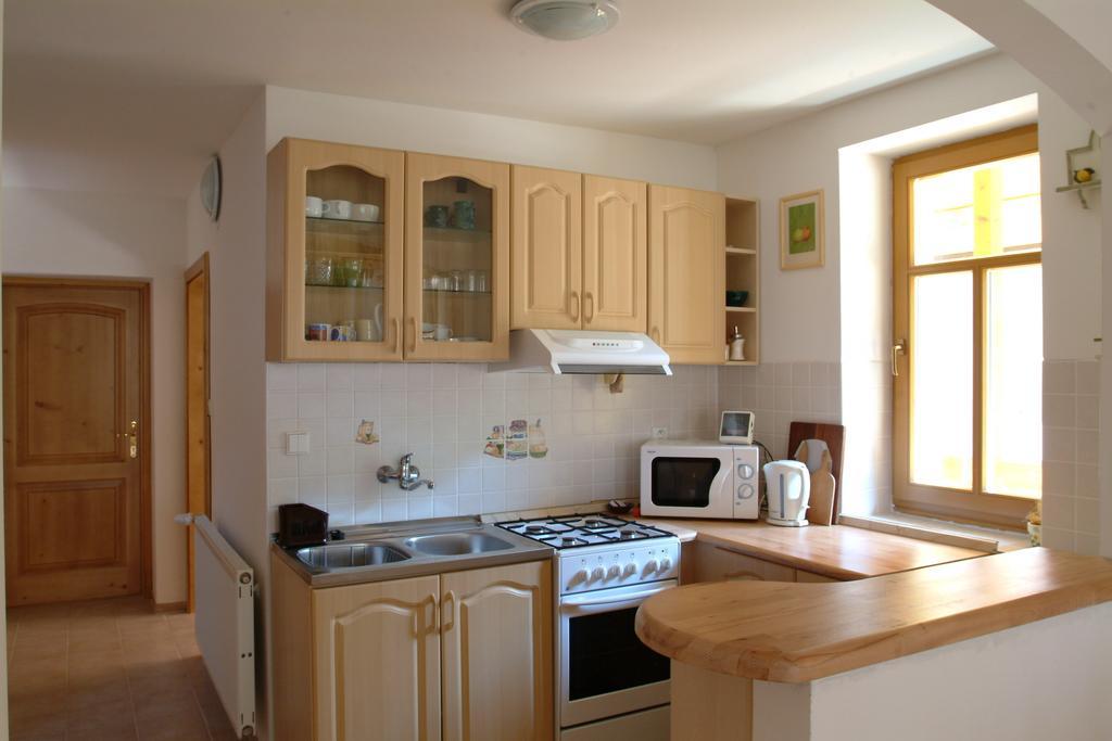 Domcek U Milana Villa Liptovske Revuce ภายนอก รูปภาพ